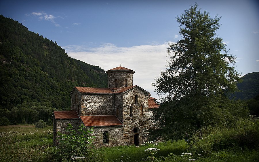 Нижний архыз достопримечательности фото с описанием