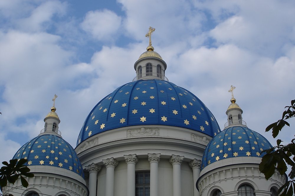 Троицкий собор в Санкт Петербурге купол