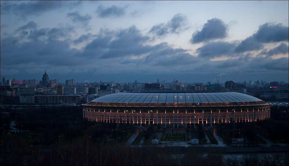 Лужники 24 4. Москва Лужники стадион фасад здания. Лужники Архитектор. Лужники корпус 10. Фанза Лужники.