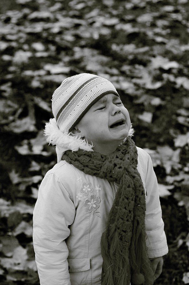 Mountain baby. Детское горе. Детям о горе. Фото детей на горе. Малыш в горе.