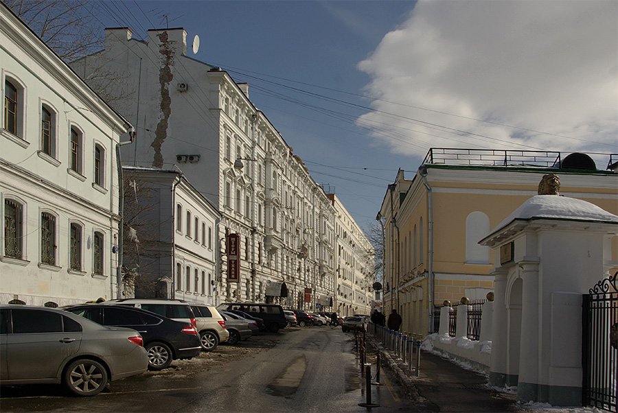 Армянский переулок в москве