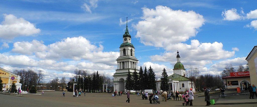 Кировская площадь. Соборная площадь Слободской. Слободской площадь города. Слободской Кировская область площадь. Слободской Центральная площадь.