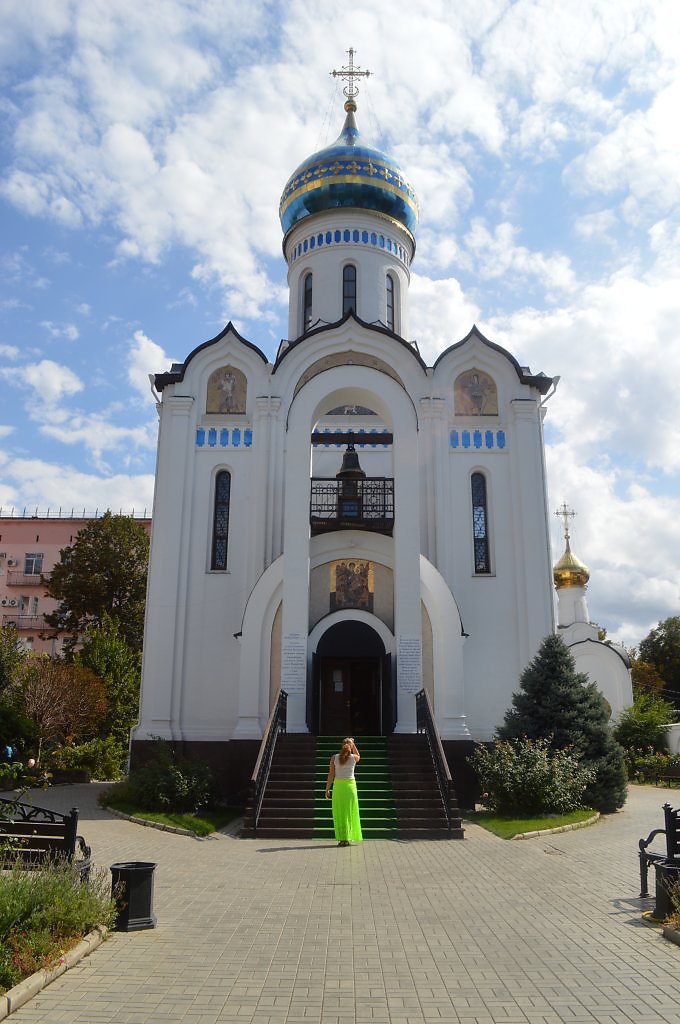 Монастырь в честь иконы божией матери всецарица