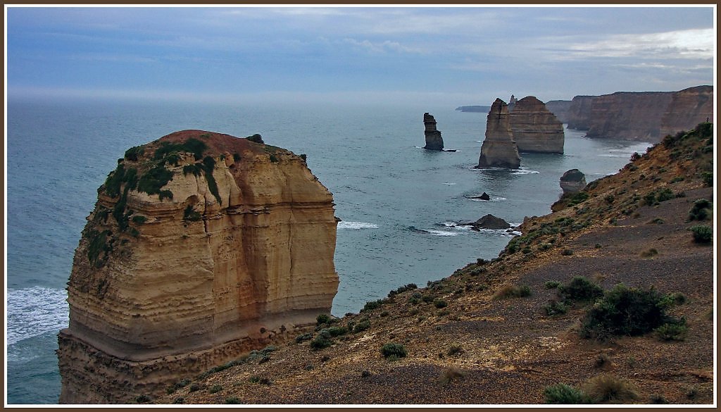 Тасмановым морем. Тасманово море скалы. Австралия тасманово море. Австралия горы мыс тасманово. Виды на тасманово море.