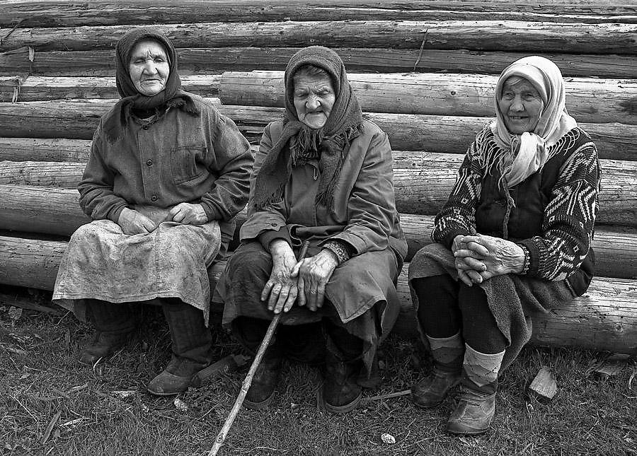 Деревенская вдова. Деревня вдов. Фотохудожники прошлого фотографии.